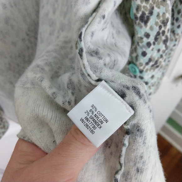 Patterned Cardigan - Picture 7 of 8